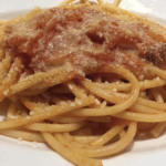 ローマ名物　ブカティーニ　アマトリチャーナ